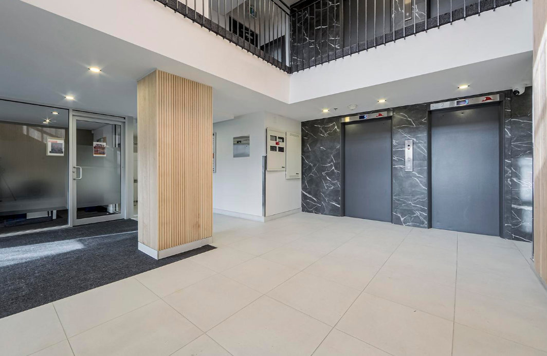100 Gowan Ave — view 2