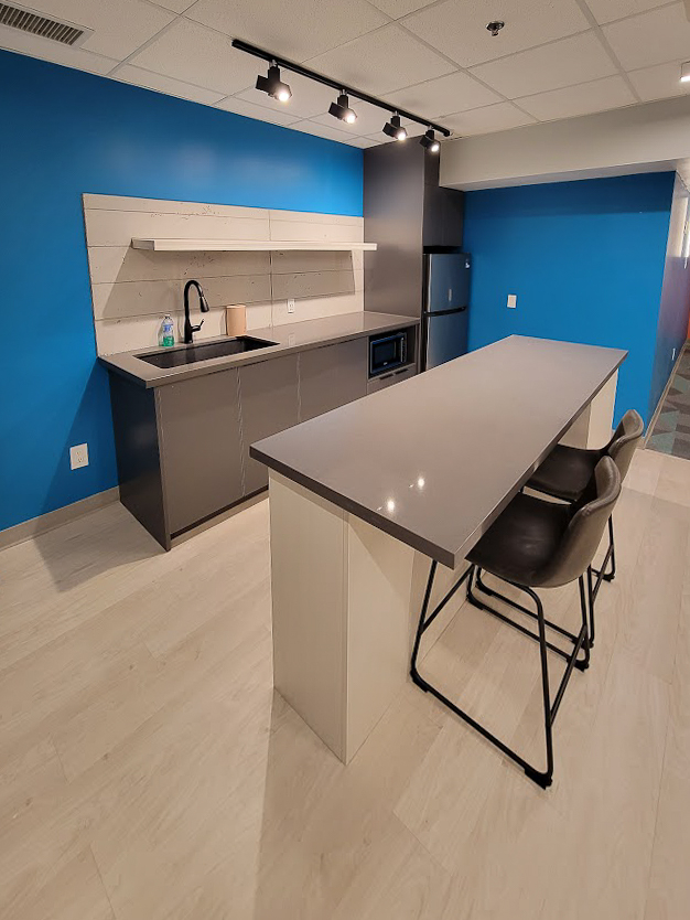 110 Parkway — view 9