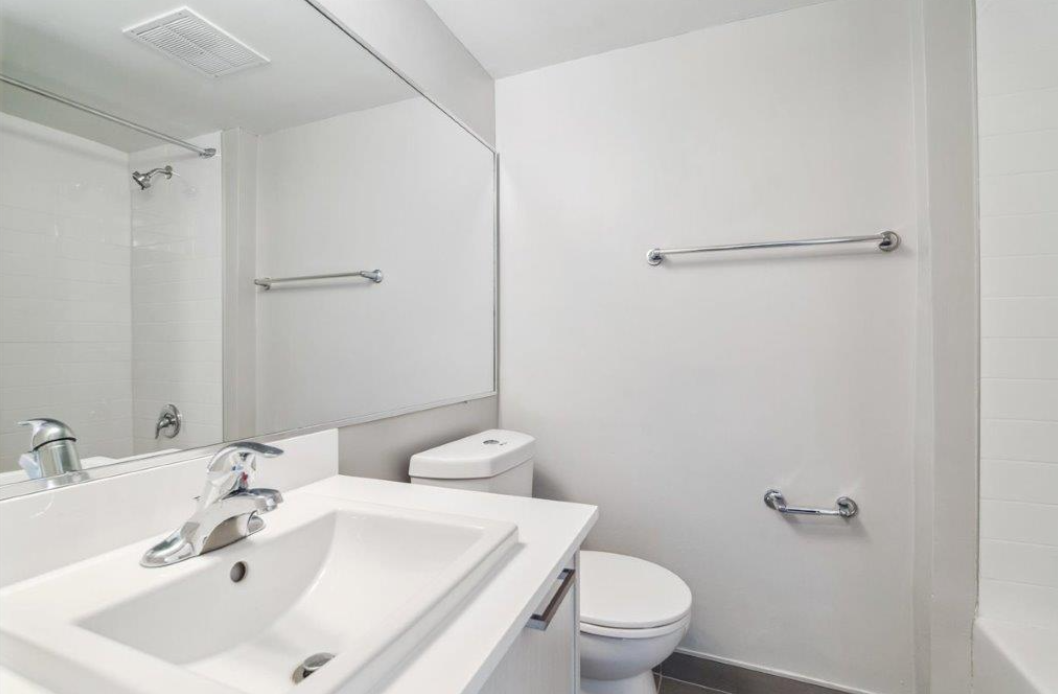 123 Bellamy — view 4