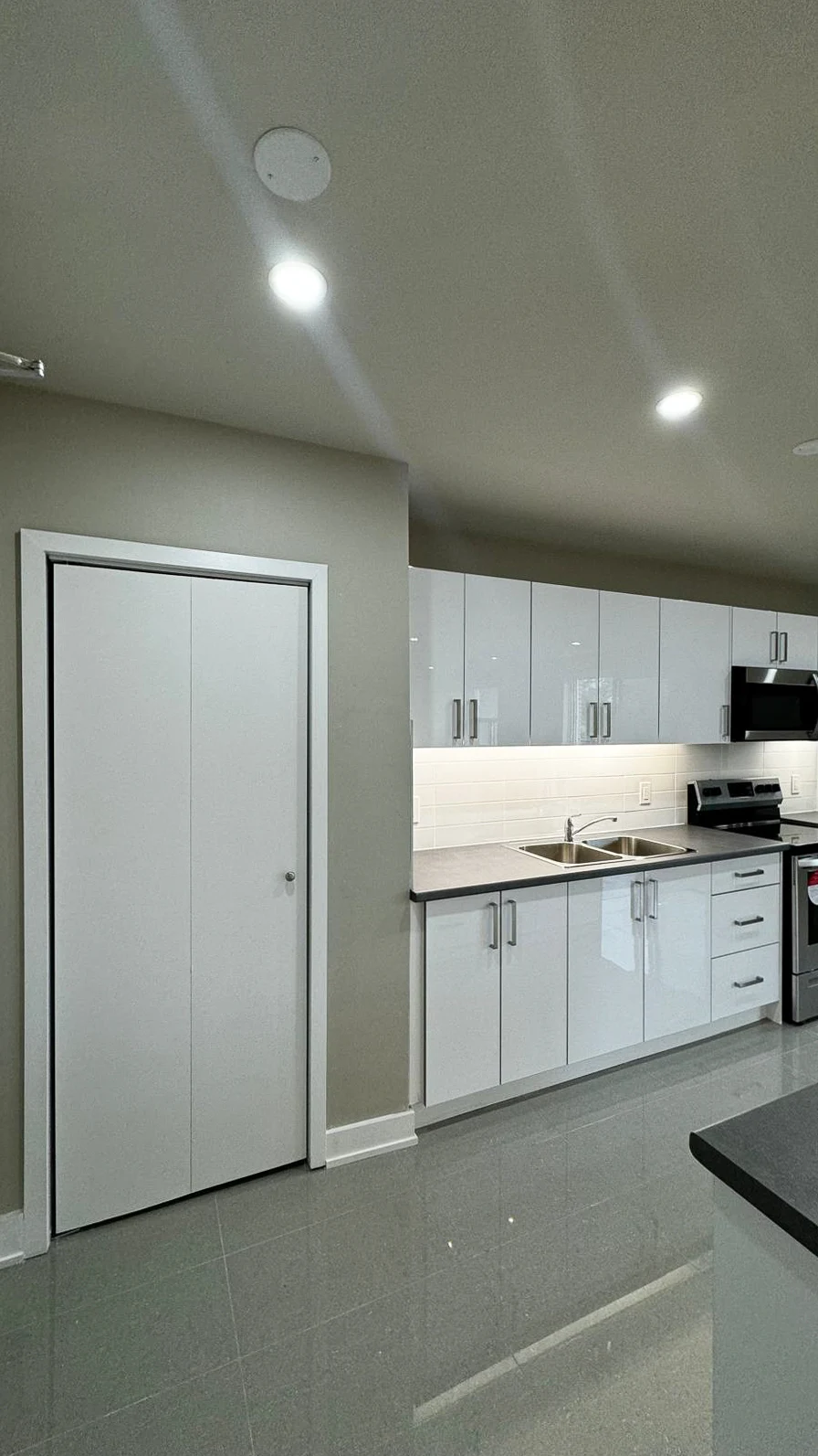 24 The Links — Minto Apartments