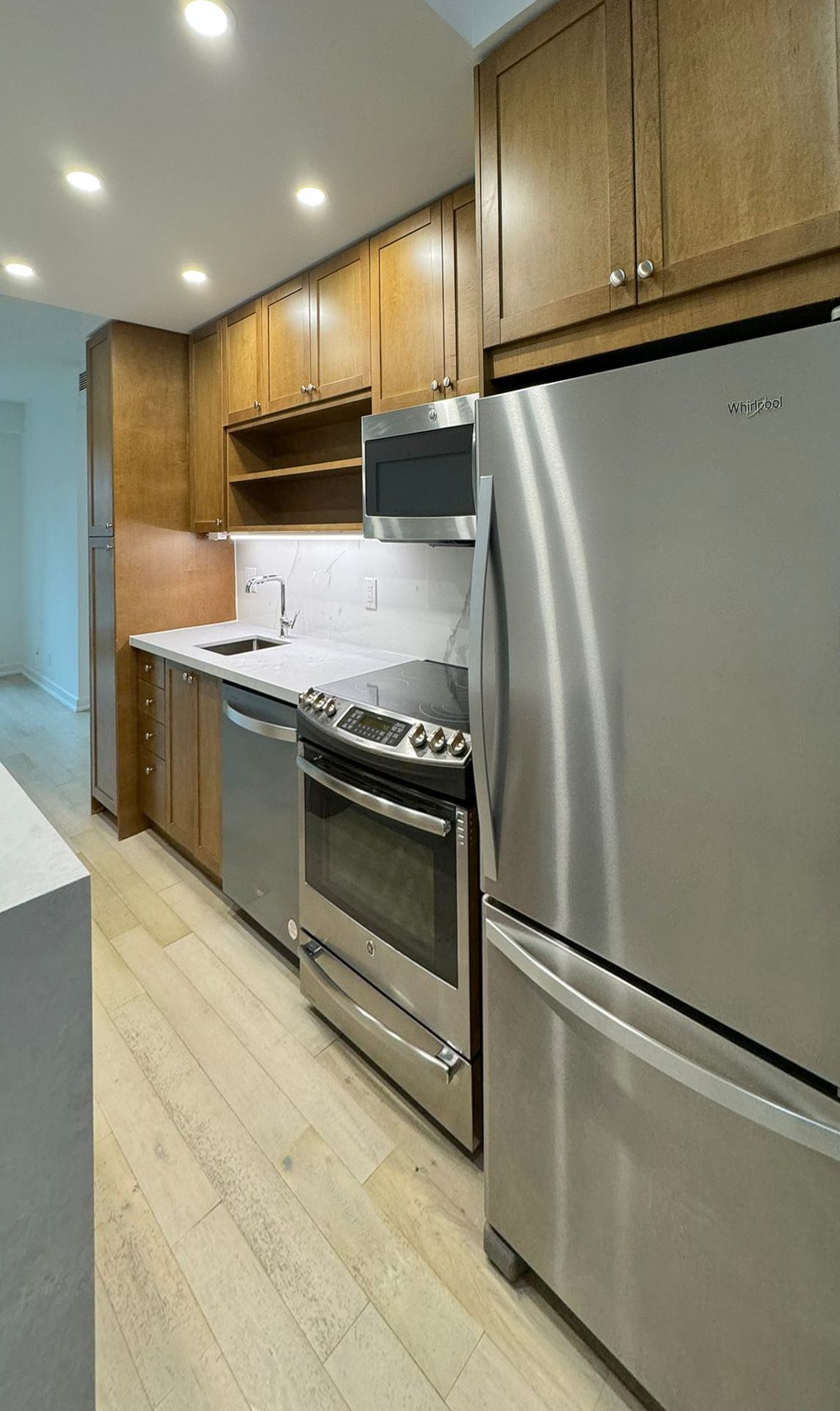61 Yorkville — Minto Apartments