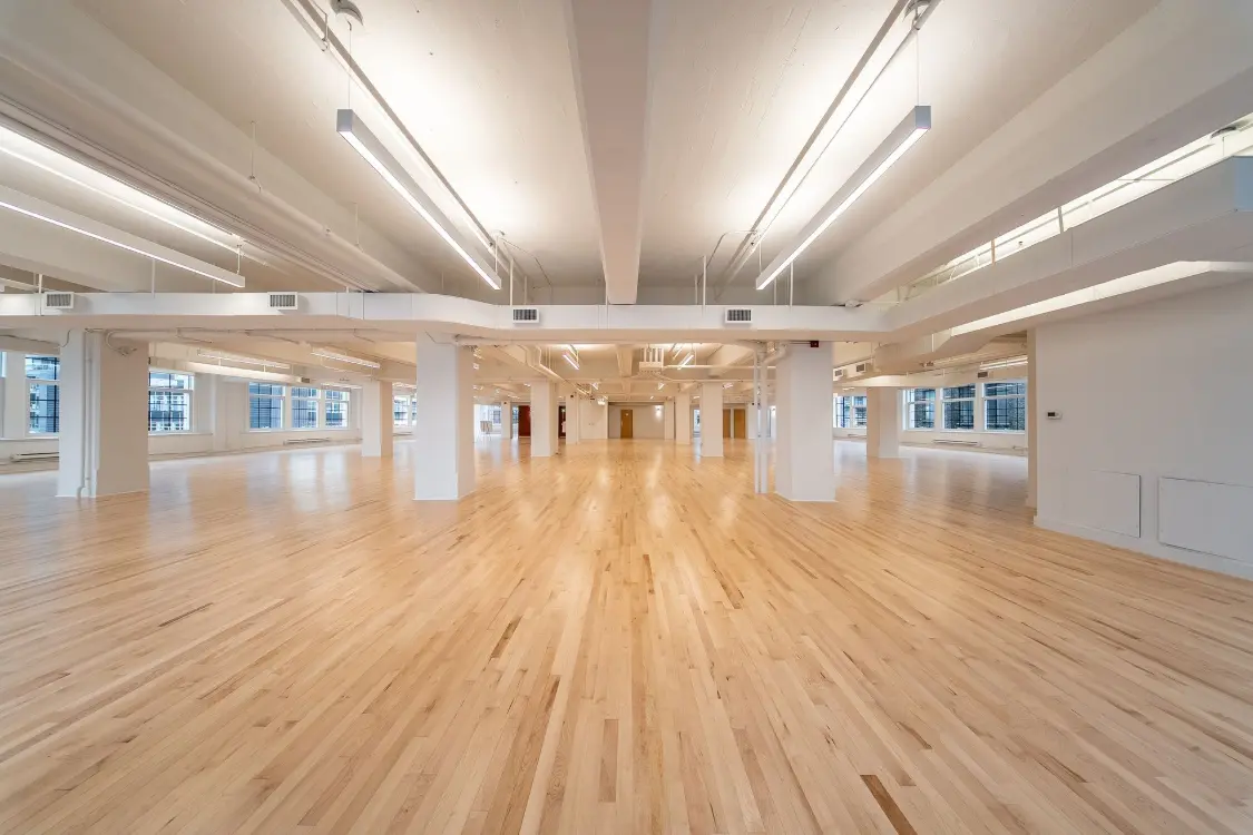Back To Base - 96 Spadina Ave — view 3