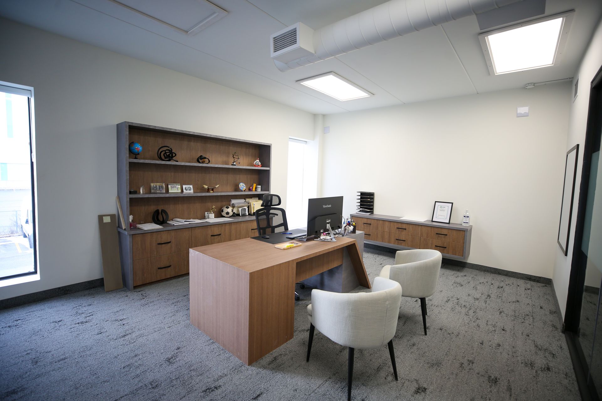 Office Space Renovation - Sky Contracting Inc. — view 7