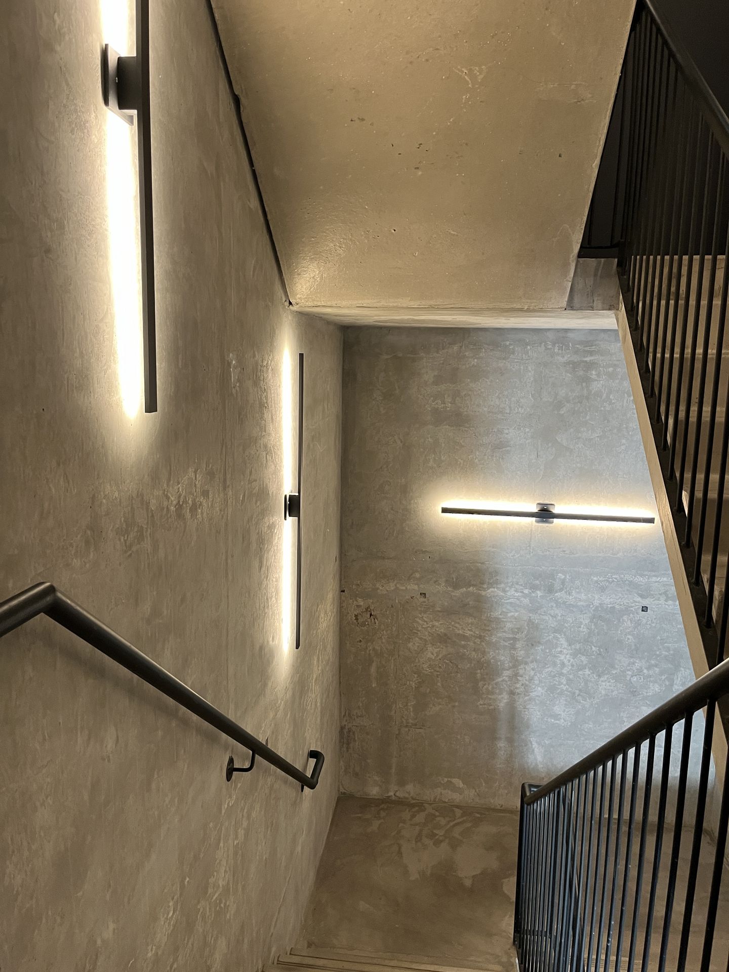 Party Room & Patio Renovation - Timbercreek Capital — view 14