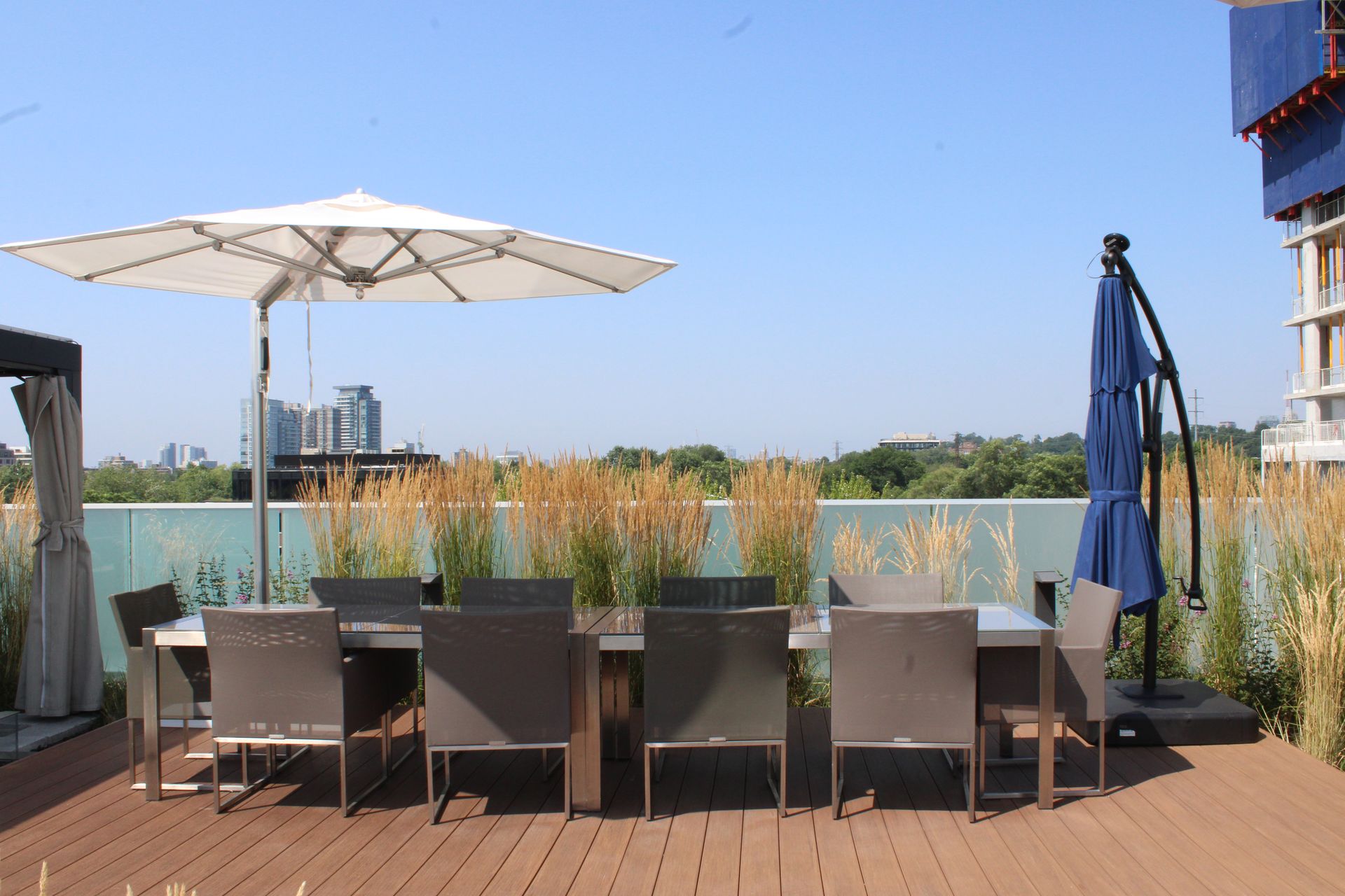 Party Room & Patio Renovation - Timbercreek Capital — view 8