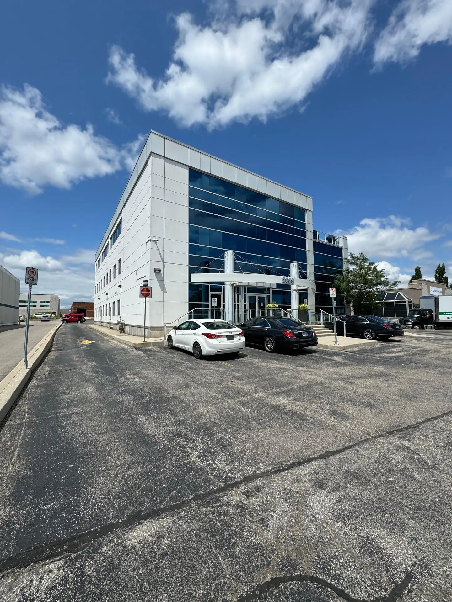 Real Estate & Law Offices — view 9